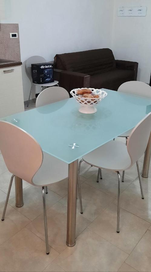 Ferienwohnung Casa Vacanze Il Glicine 1 Pachino Exterior foto